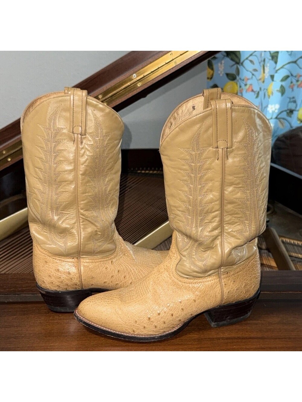Tony Lama Cowboy Boots Men’s 10 D Tan Quill Ostrich Leather